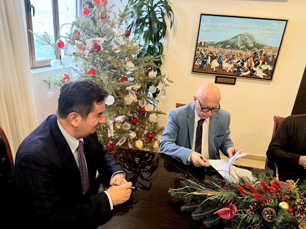 608818865 122286545438225380 863693829513508509 n